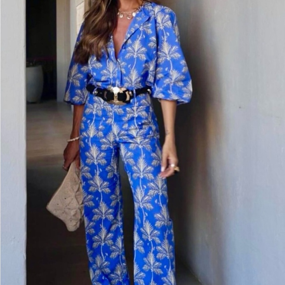 NWOT - Zara Blue with white Palm Pattern Matching Set - XS